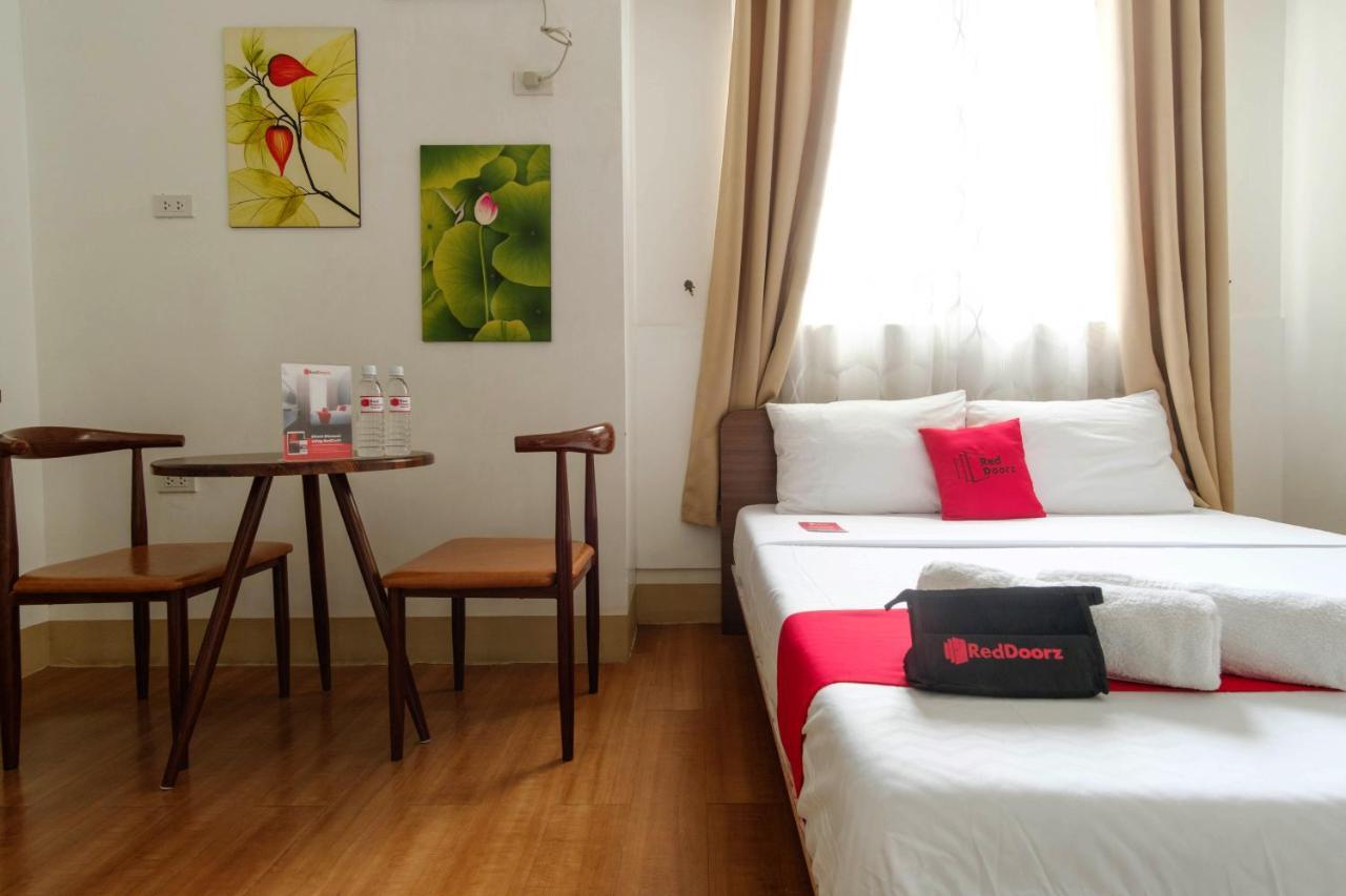 Reddoorz Near V Mapa Station Hotel Manila Eksteriør billede