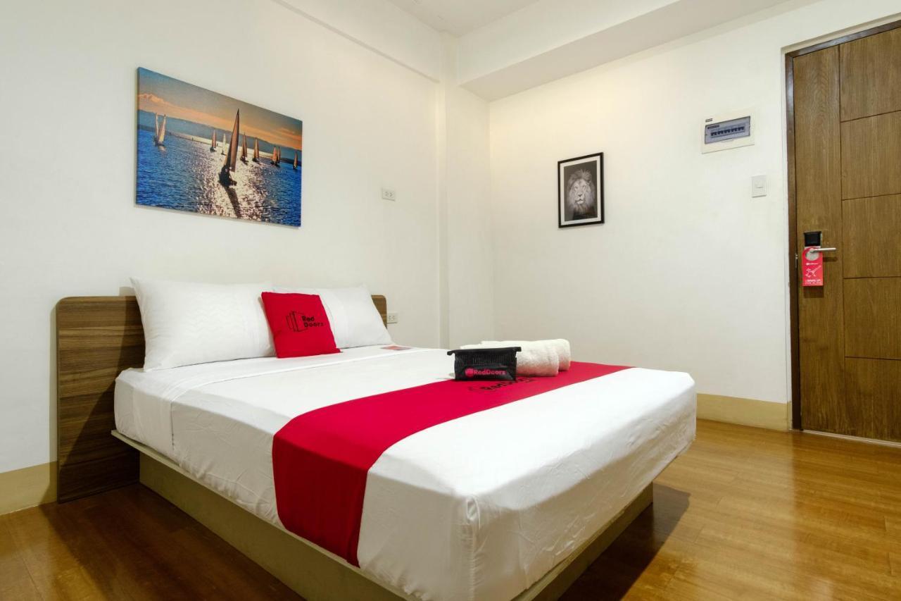 Reddoorz Near V Mapa Station Hotel Manila Eksteriør billede
